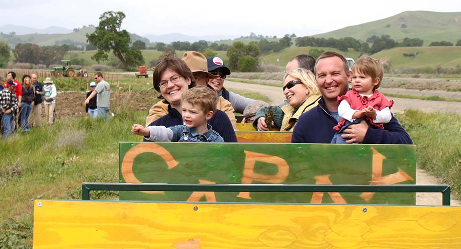 Farm Fresh To You tractor tram farm tour